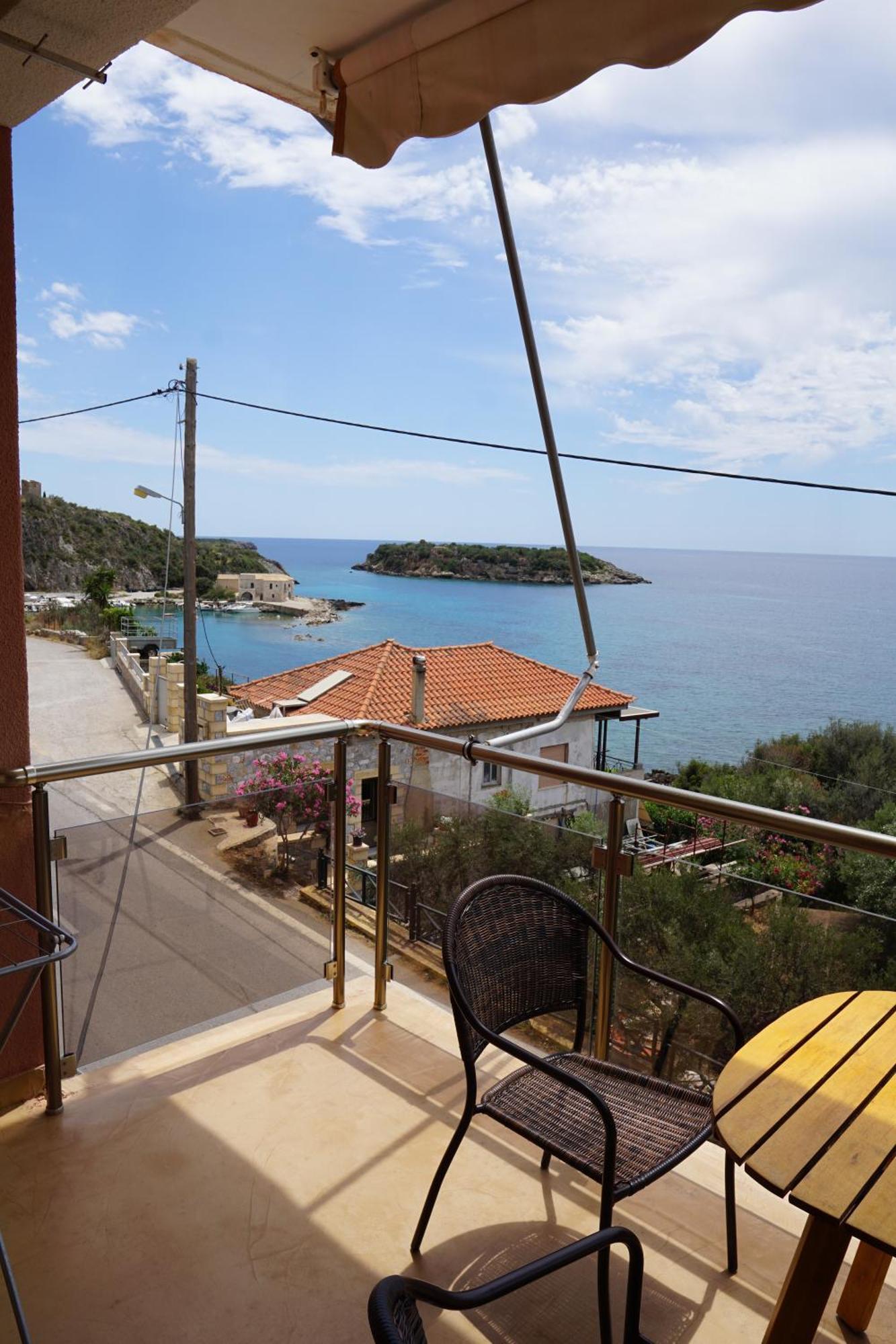 Sea And Sun Apartments 303 Ιδιωτικό Διαμέρισμα Kardamyli Exterior foto