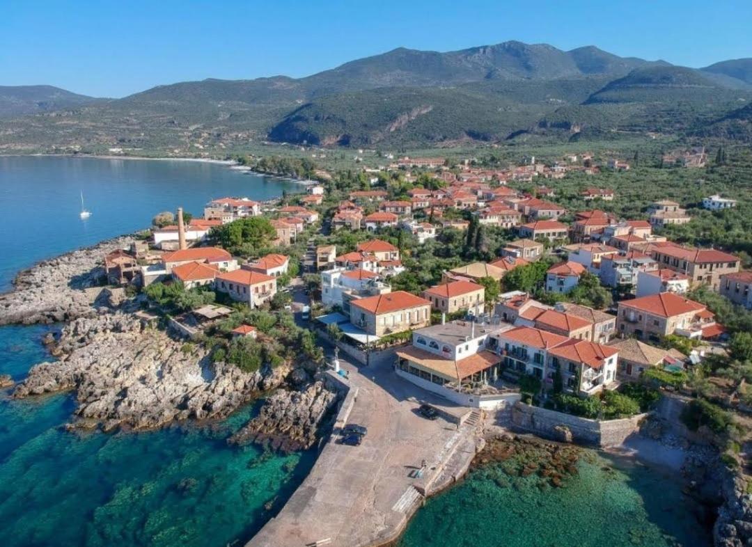 Sea And Sun Apartments 303 Ιδιωτικό Διαμέρισμα Kardamyli Exterior foto
